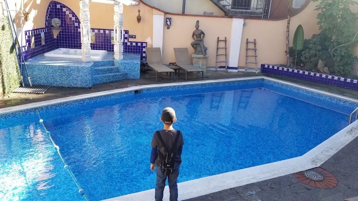 Americas Best Value Inn - Posada El Rey Sol photo 2