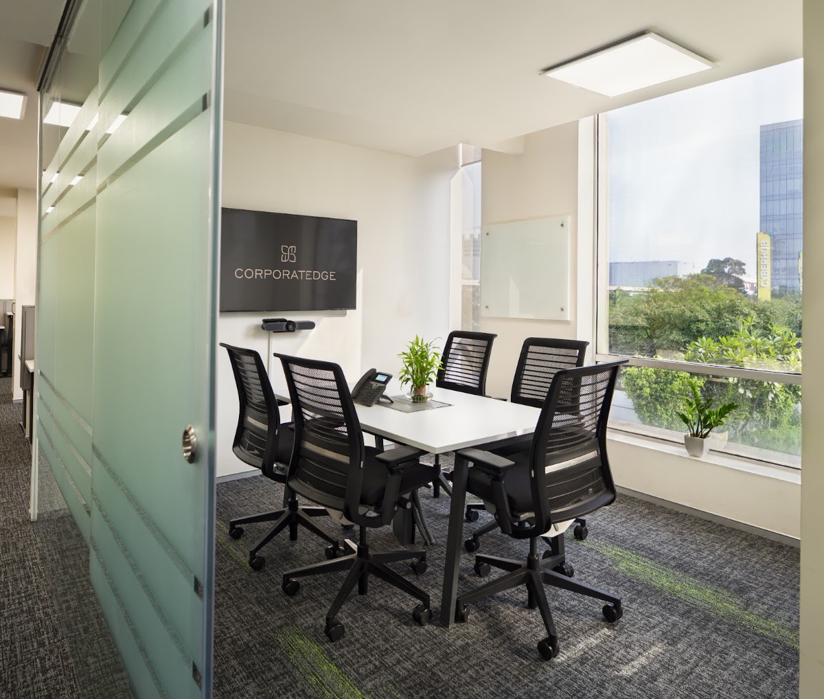 CorporatEdge — photo 5