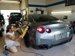 Mike Simmons Automotive Detailing and Finish Restoration