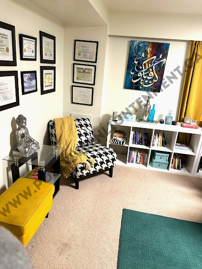 Ameenah Thobani RTT, CCHt photo 1