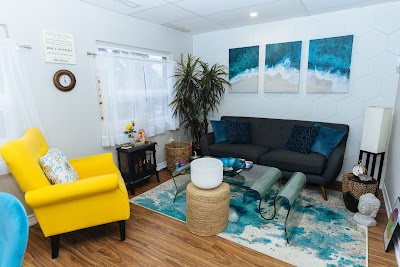 Heartsbloom | Heart & Soul Psychotherapy photo 1