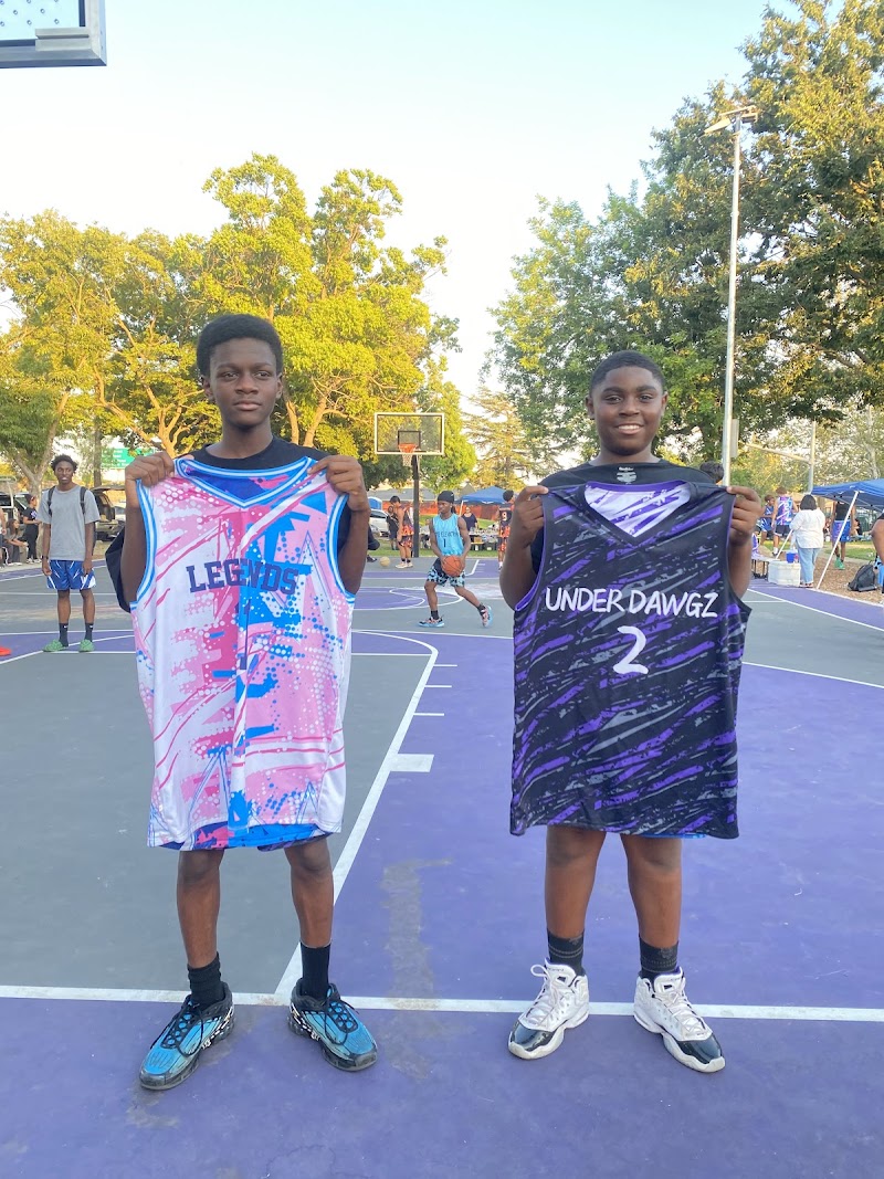 Bowling Green Park Basketball Court photo 1