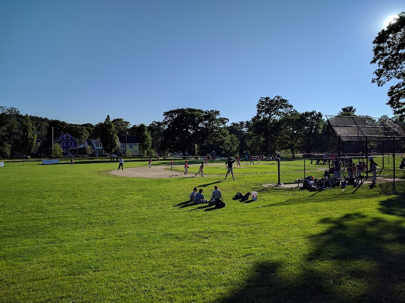 Warren Field Tennis Courts photo 1
