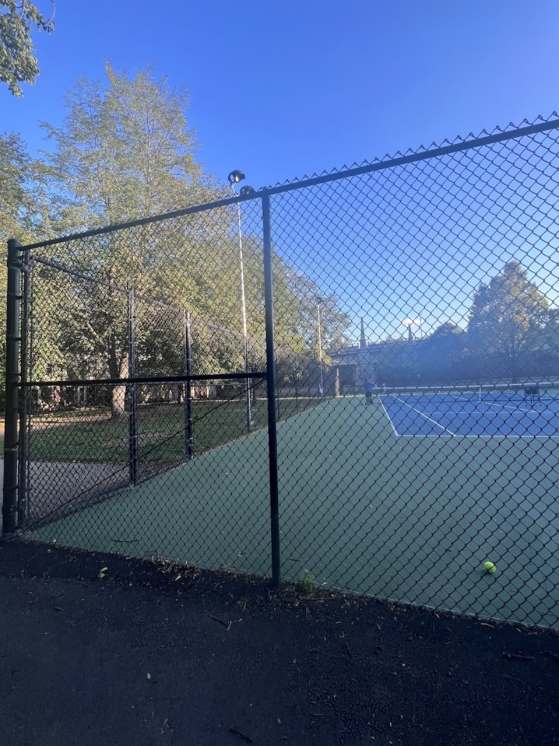 Roosevelt Park Tennis Courts photo 3