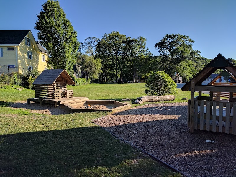 Warren Field Tennis Courts photo 2