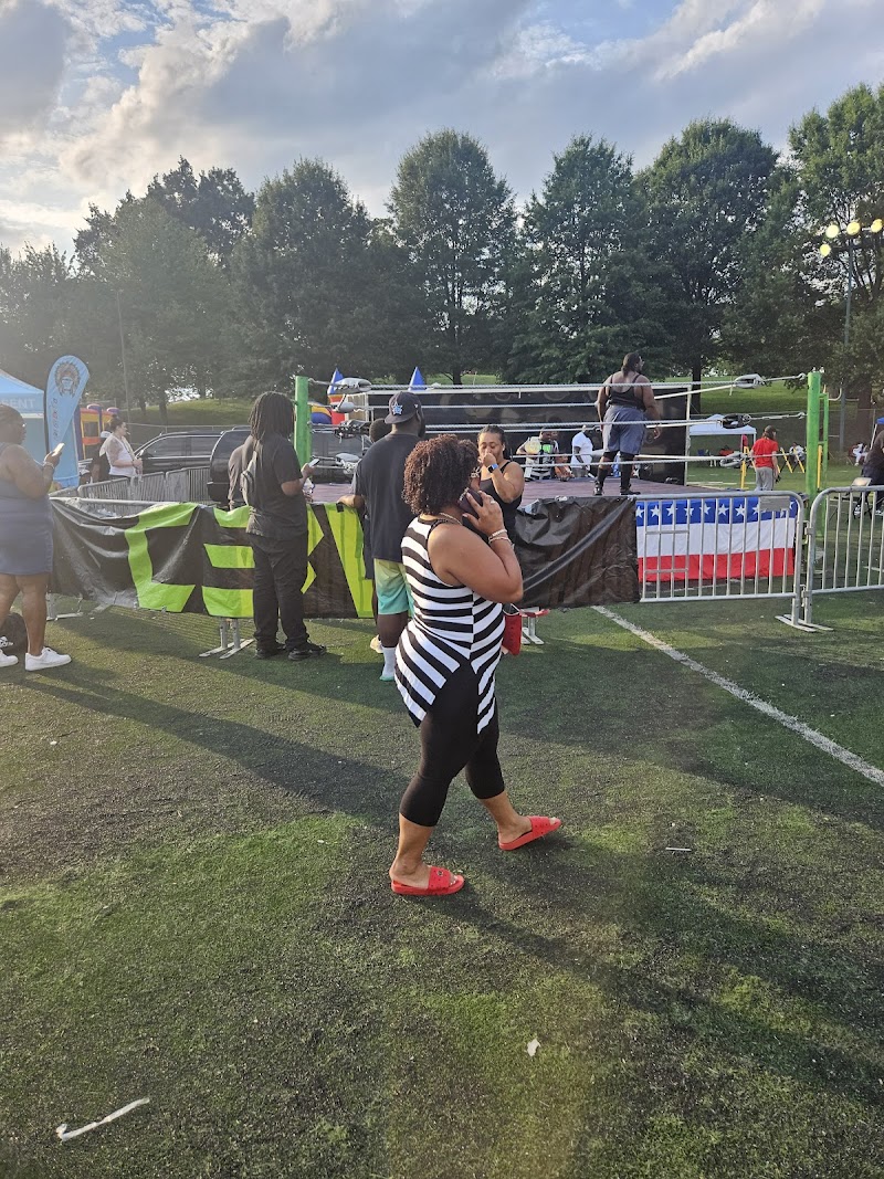 Emery Heights Park photo 2