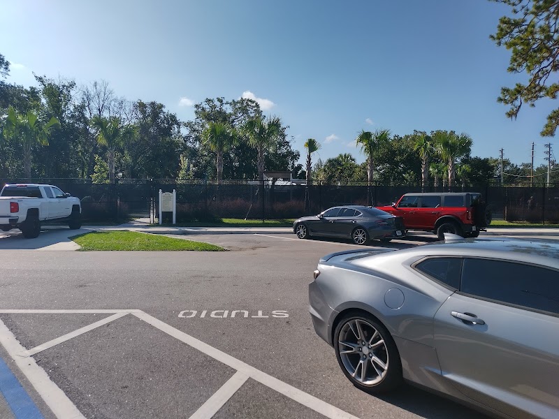 Pickleball on Country Club photo 4