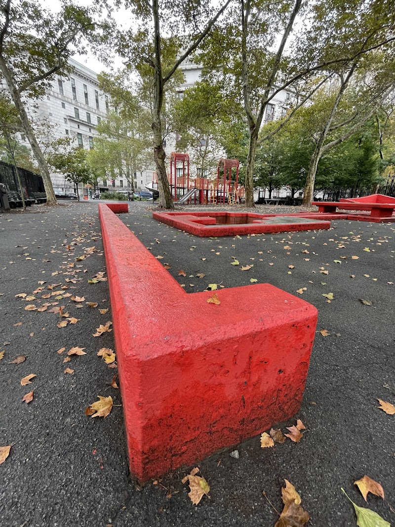 Columbus Park Court photo 2