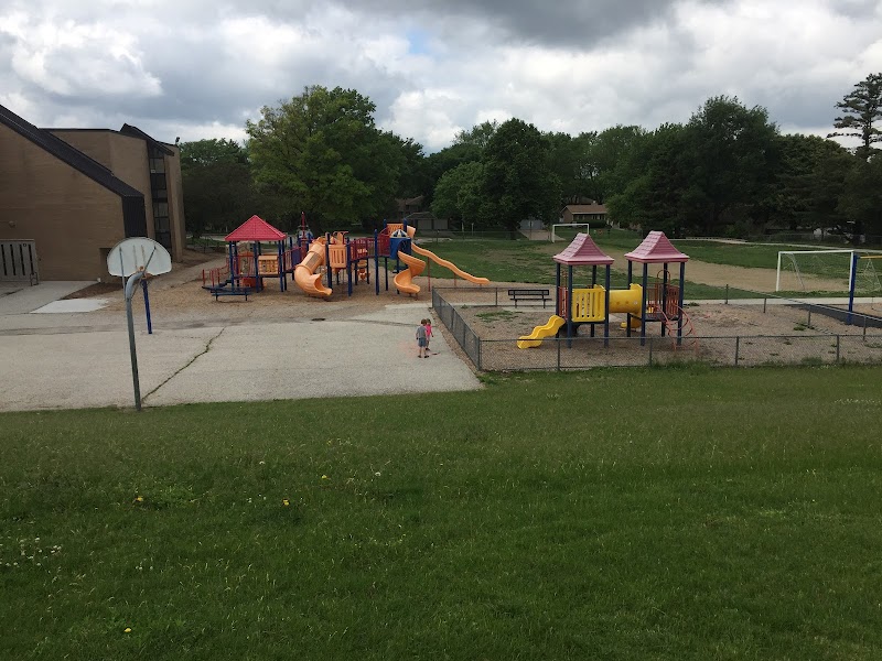 Montclair Park photo 2