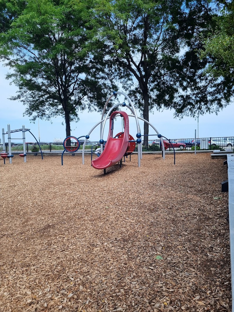 Lake Shore Fieldhouse photo 2