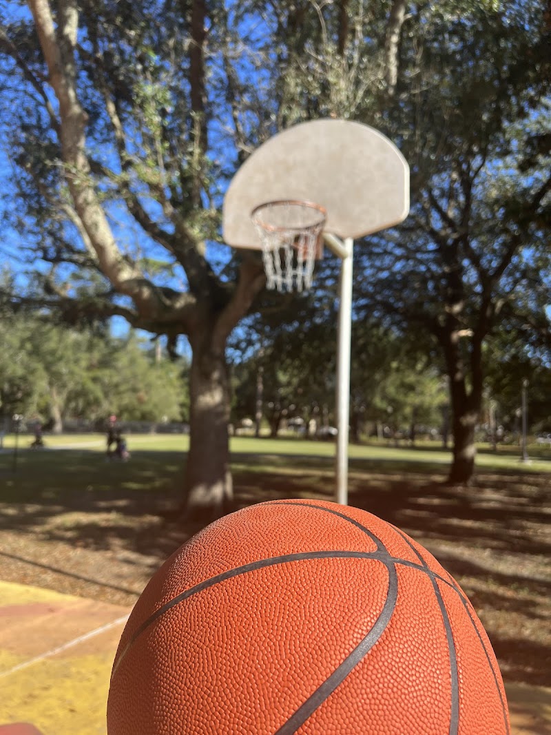 Riverside Park Basketball Court photo 1