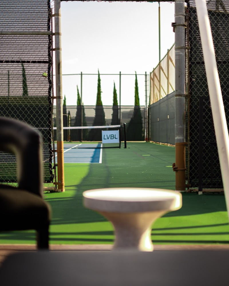 Pickleball at Le Parc photo 4