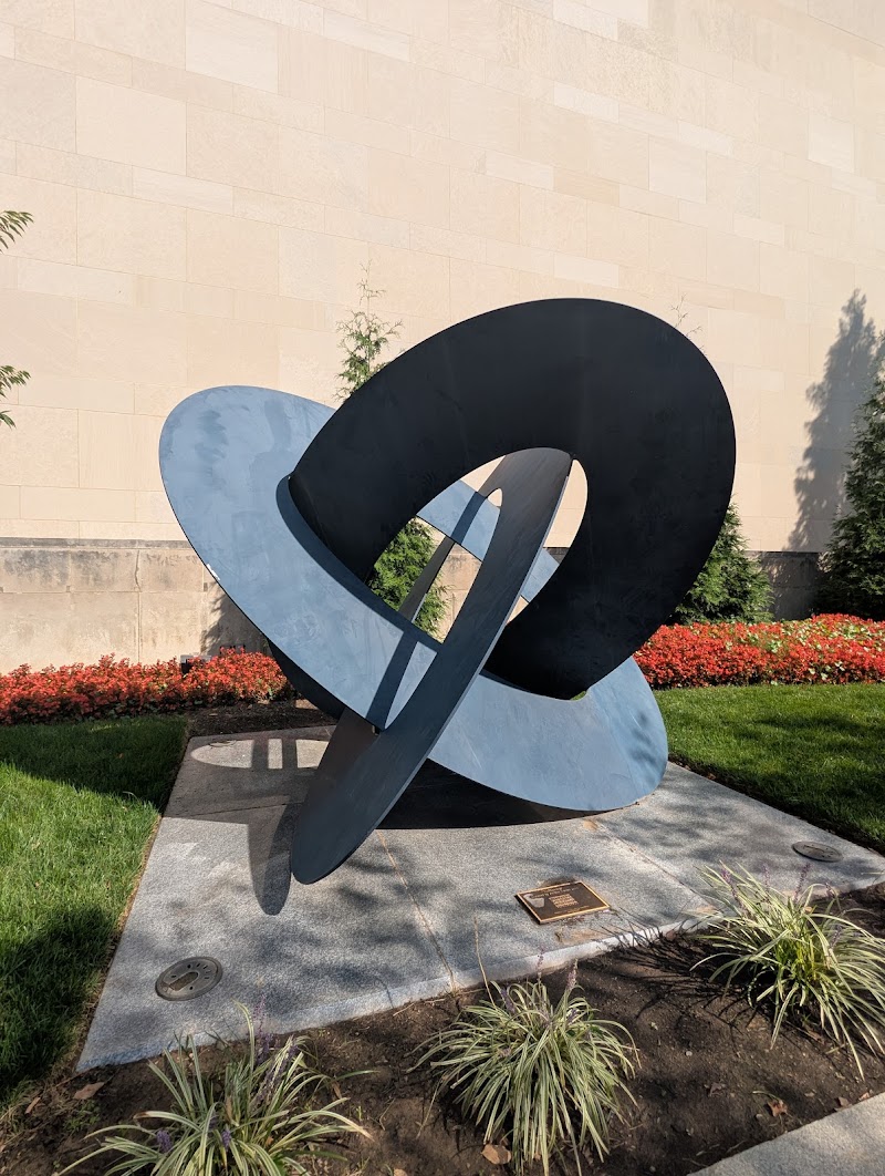 Monroe Court photo 3