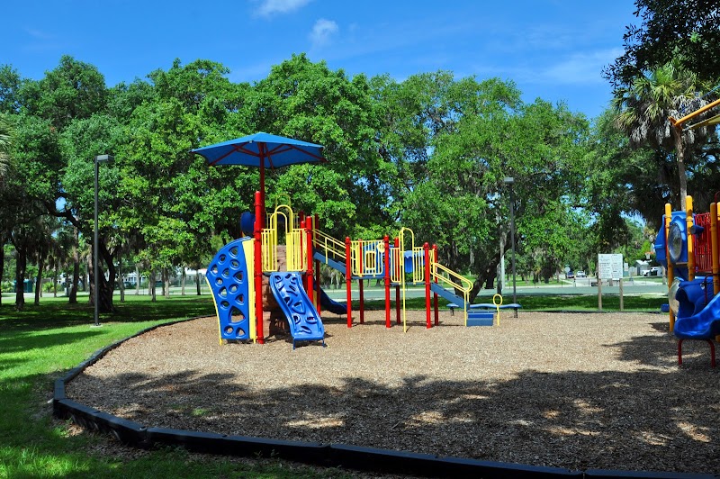 Orange Avenue Park photo 1