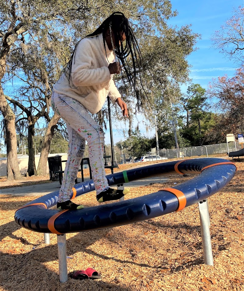 warrington park photo 2