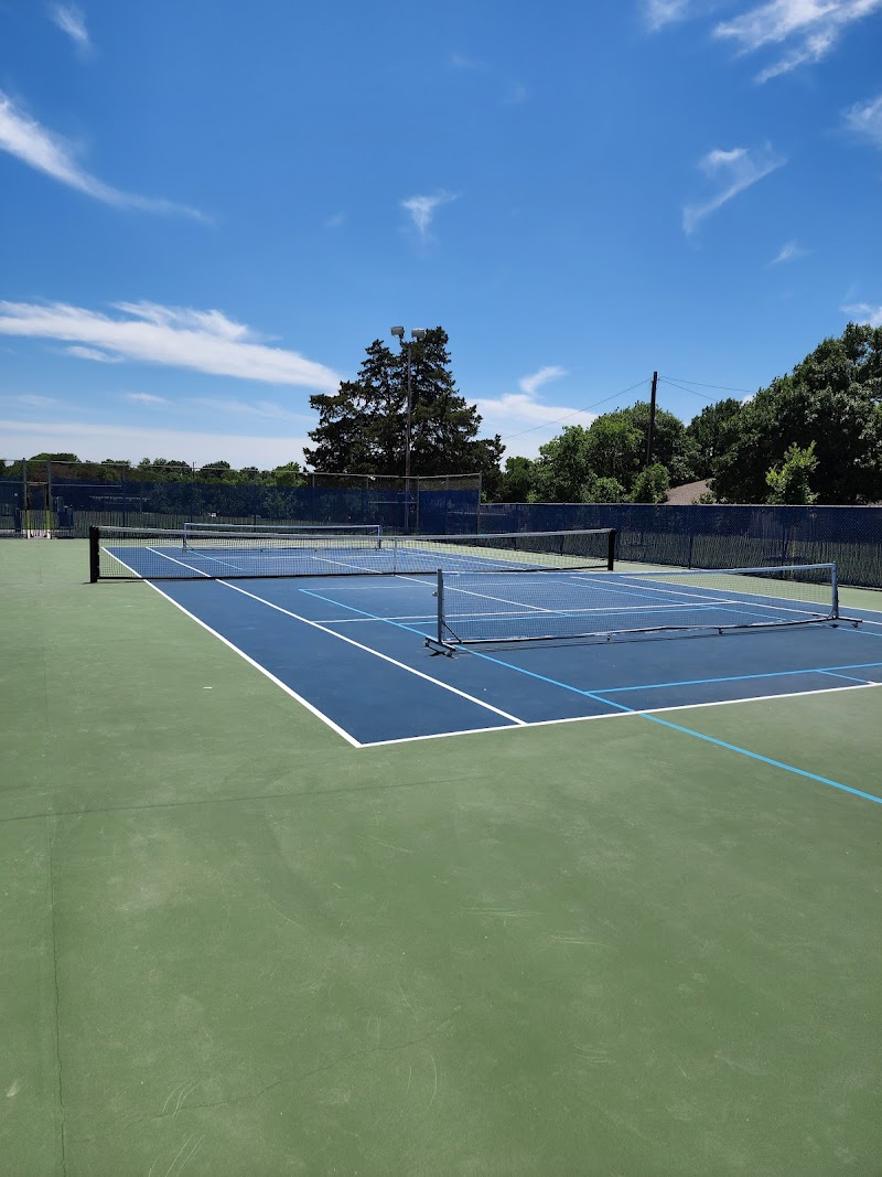 Lochwood Park Tennis & Pickleball Courts photo 2