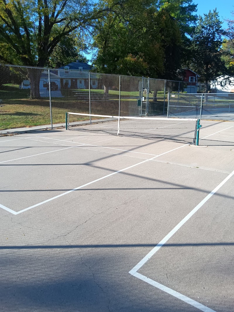Meadow Lane Park Pickleball Courts photo 1