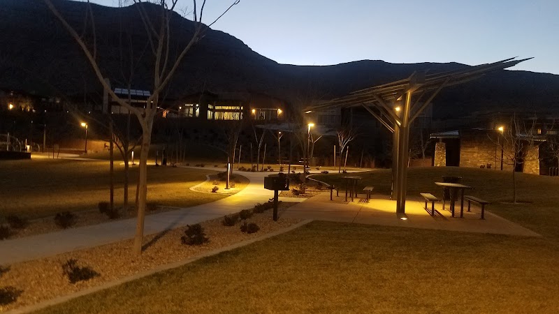 Oak Leaf Park photo 4