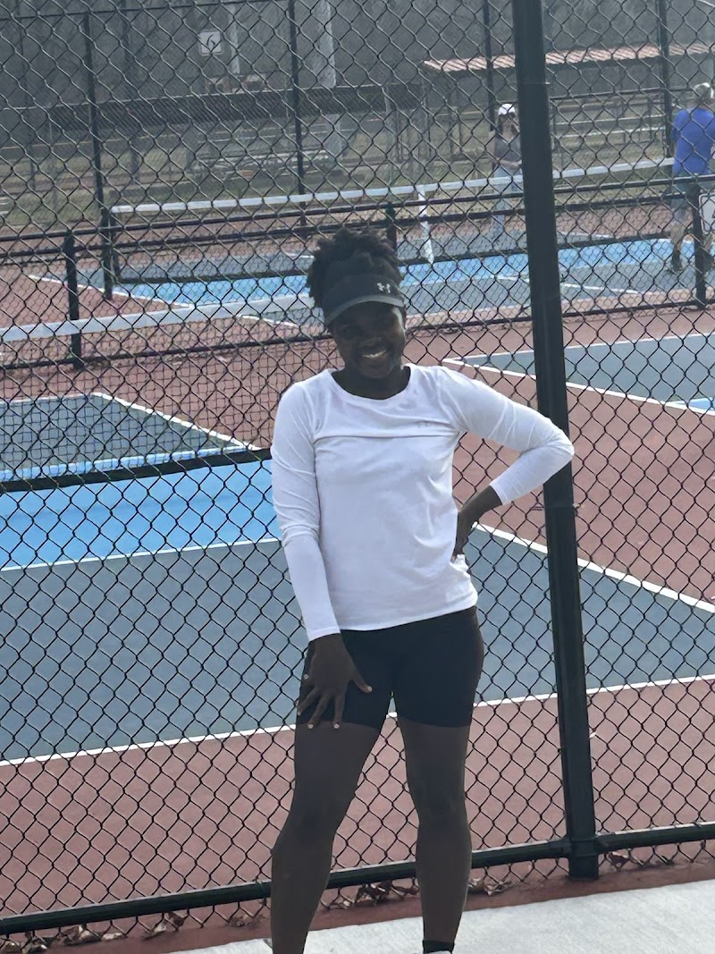 Seven Oaks Pickleball Courts with Lights photo 3