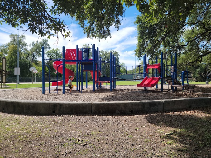 Woodland Park Tennis Court photo 1