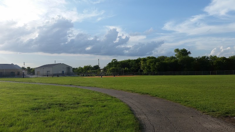 Royalgate Park photo 3