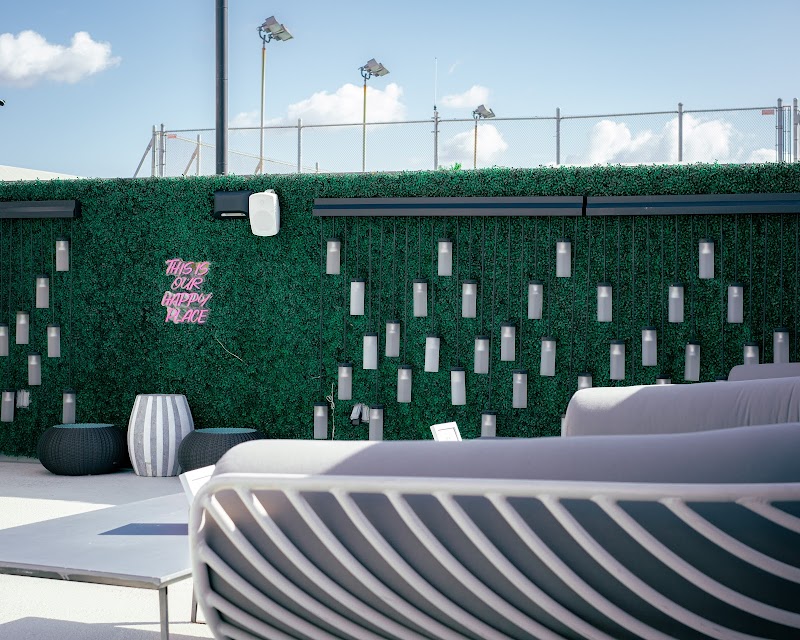 Pickleball at Le Parc photo 5