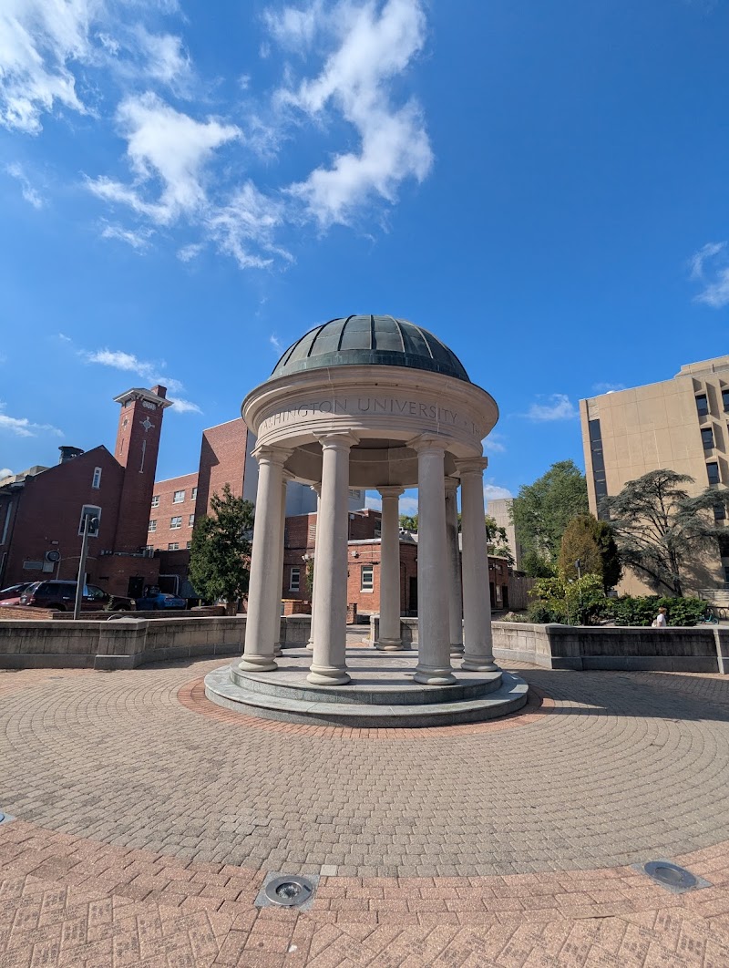 Monroe Court photo 1