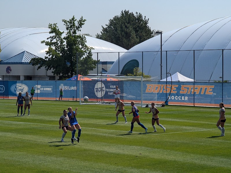 Boise State Indoor Tennis Center photo 2