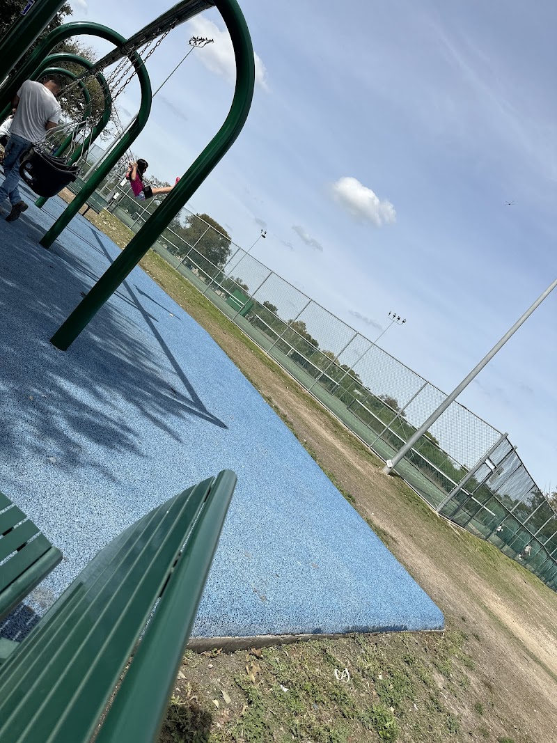 Joe V. Alderete Jr Tennis Courts photo 5