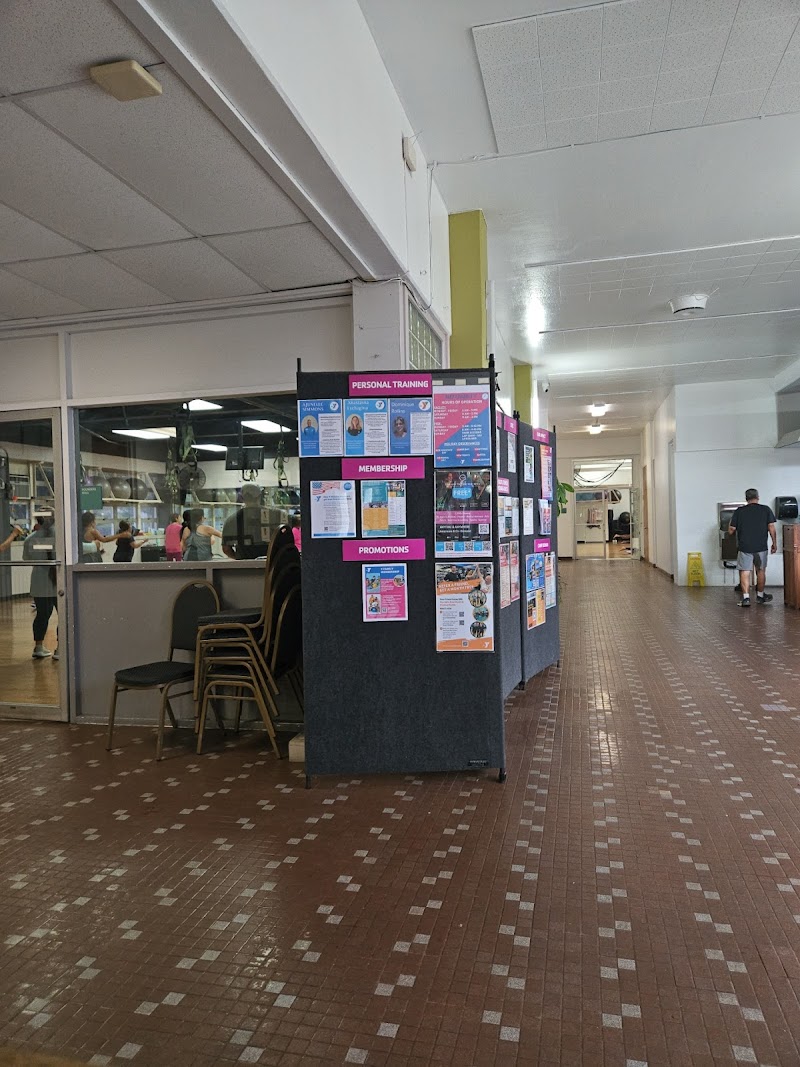 YMCA of Honolulu - Metropolitan Office photo 4