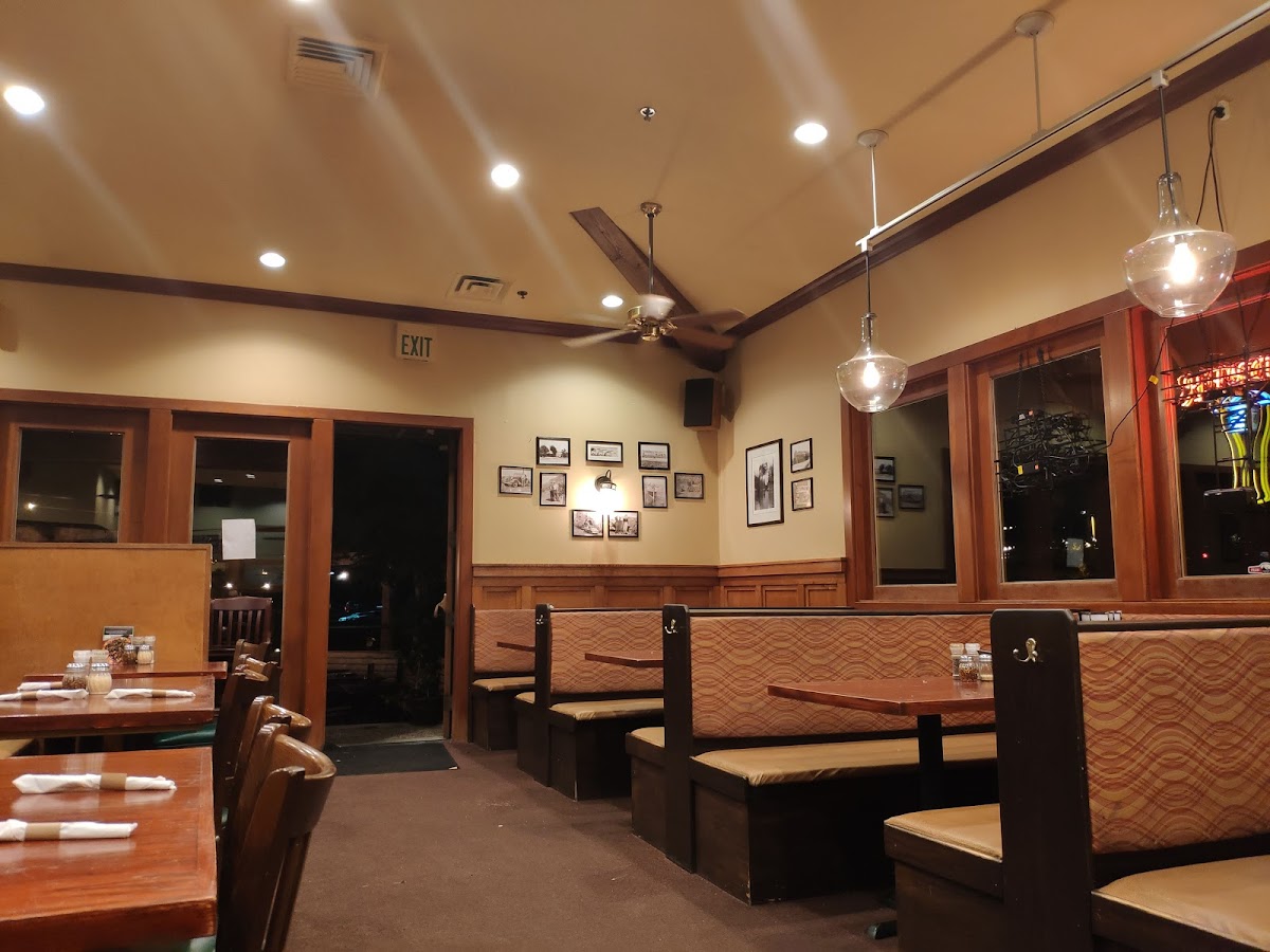 Smoky Mountain Pizzeria &#038; Grill | Boise Pizza Restaurant 5