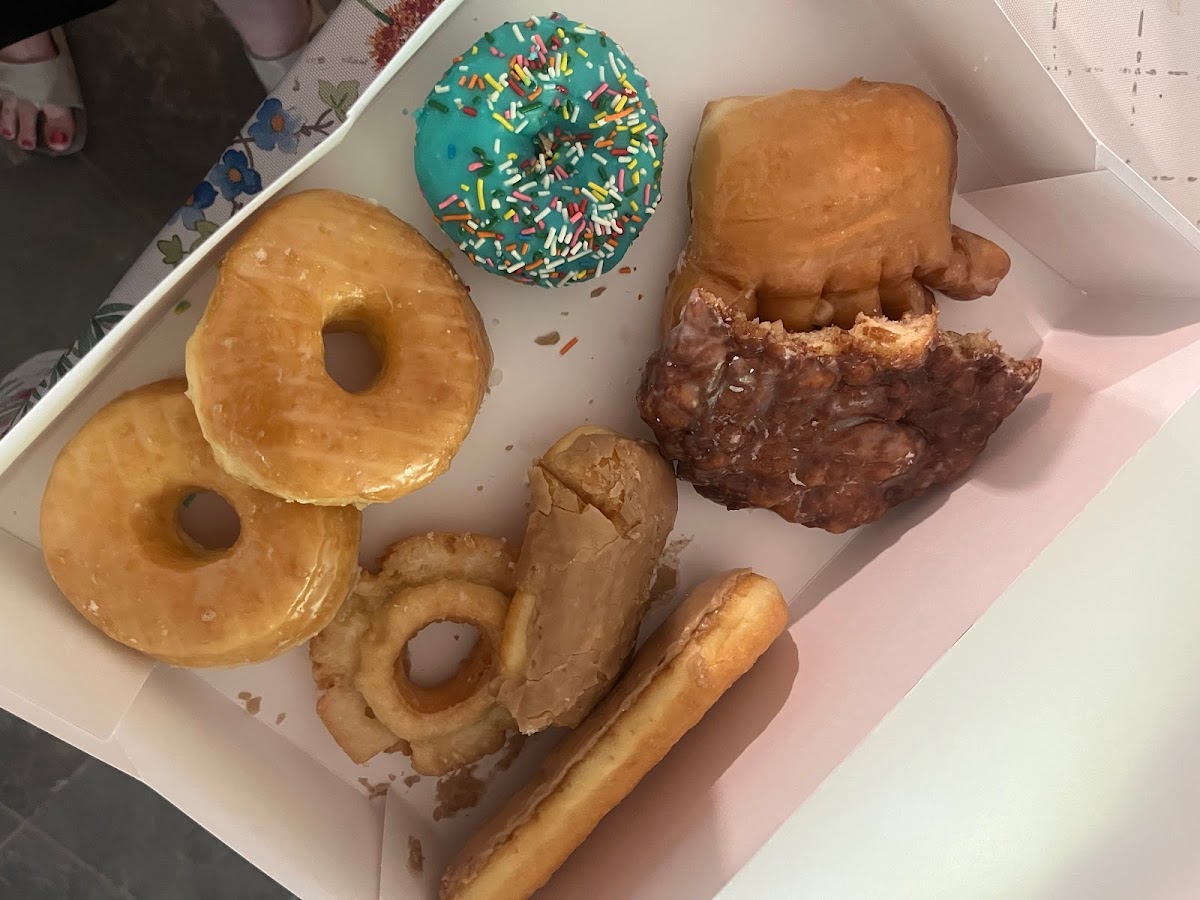D K Donuts 3