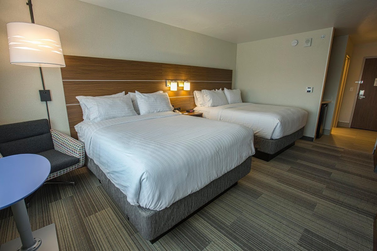 Holiday Inn Express &#038; Suites Boise Airport, an IHG Hotel 1