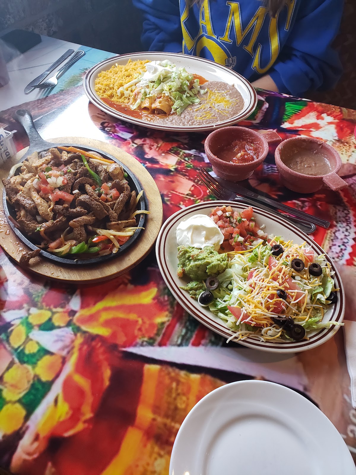 El Gallo Giro | Mexican Restaurant &#038; Bar 9