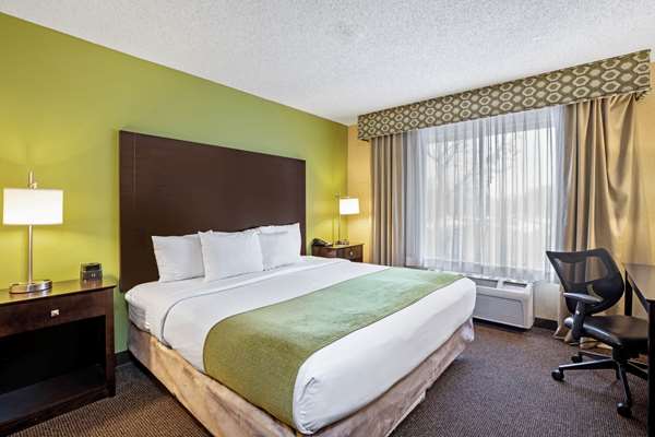 La Quinta Inn &#038; Suites by Wyndham Boise Airport 1