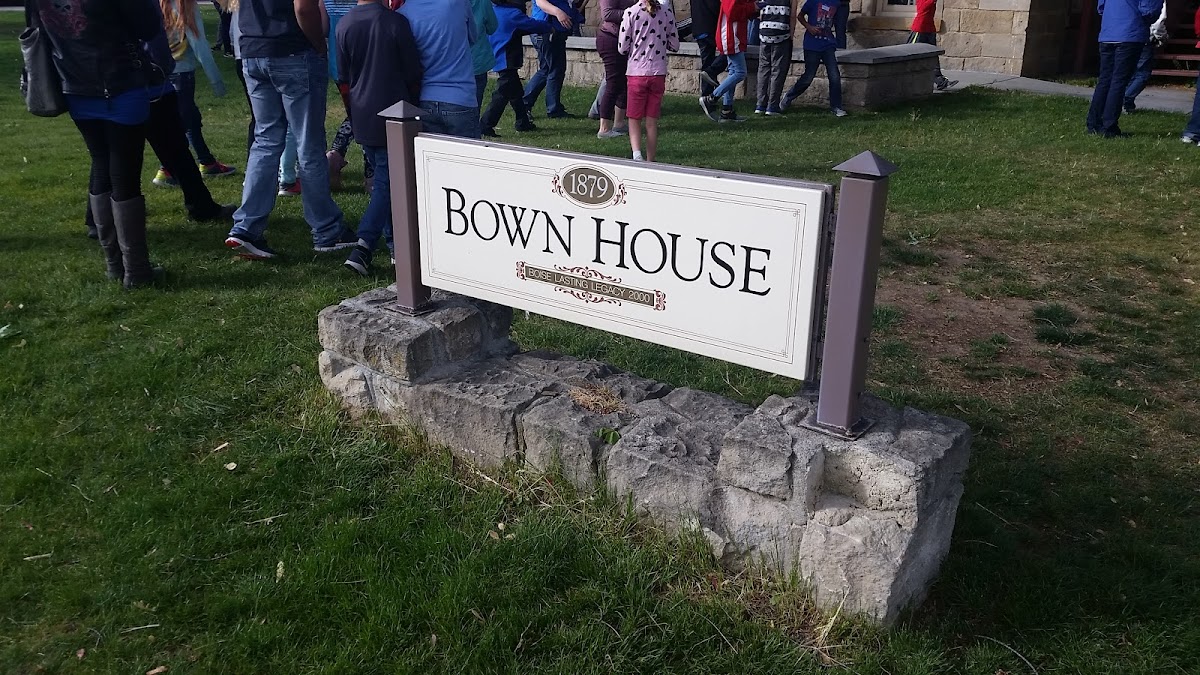 Bown House 8