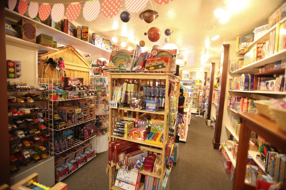 G.Willikers Toy Store 7