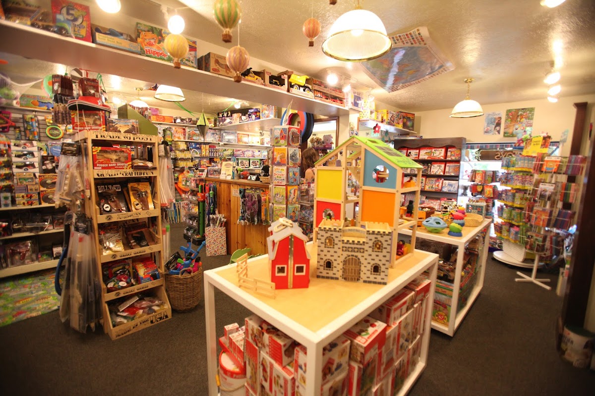 G.Willikers Toy Store 1
