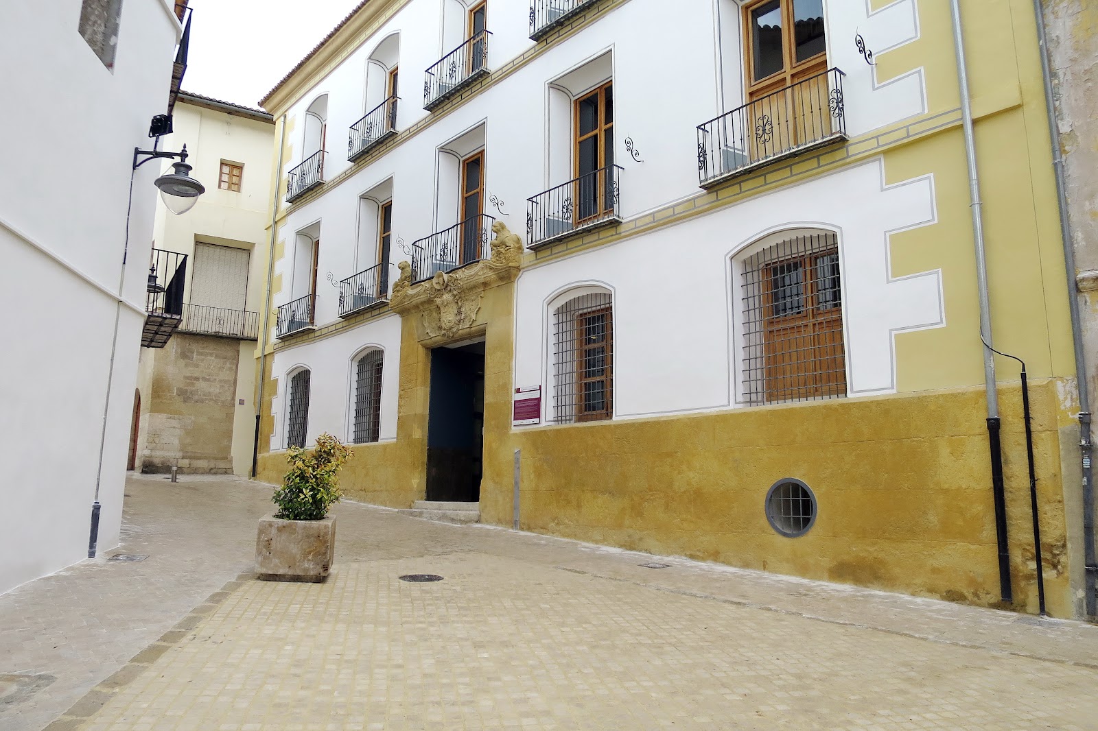 Casa de l'Ensenyament - Museo de Bellas Artes de Játiva