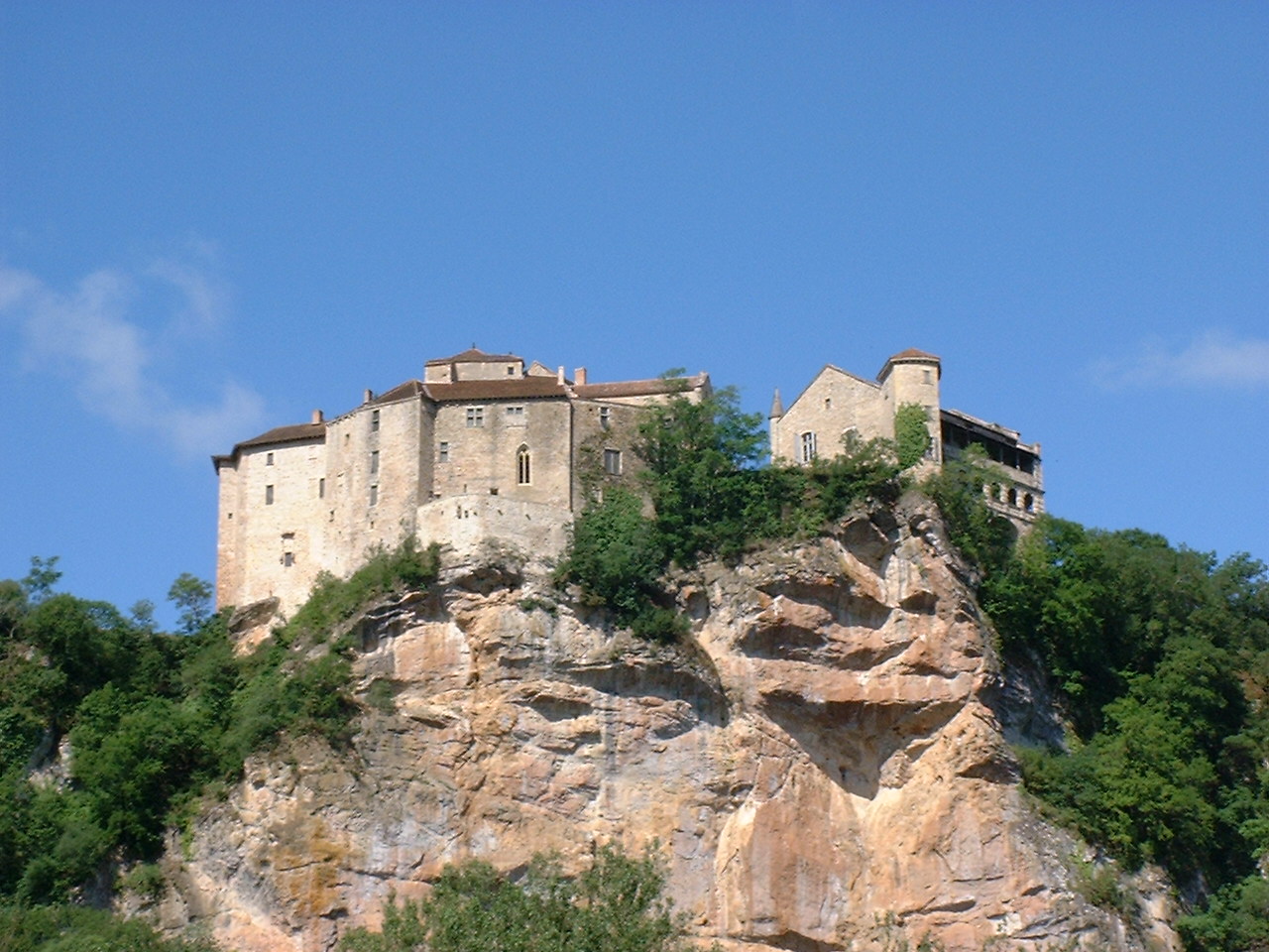 Bruniquel Castle